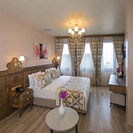 Perapolis 3*
