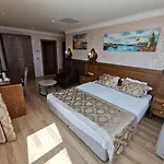 Hotel Perapolis