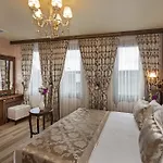 Hotel Perapolis 3*