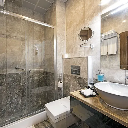 بيرابوليس 3*