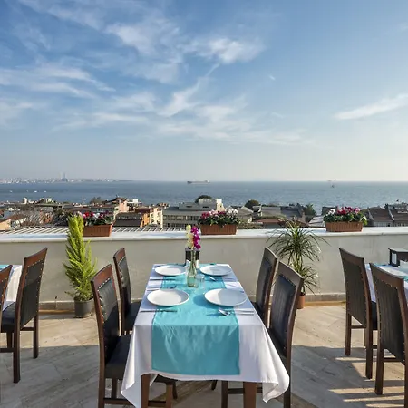 Perapolis イスタンブール