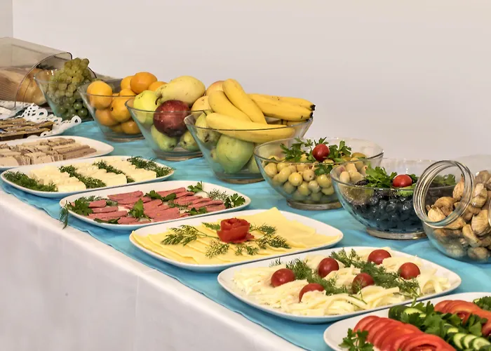 波斯波利斯酒店 3*