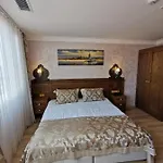 Perapolis Ξενοδοχείο 3*